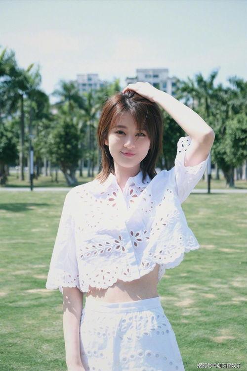 安欣白月光娱乐吃瓜酱,揭秘吃瓜酱背后的娱乐风云