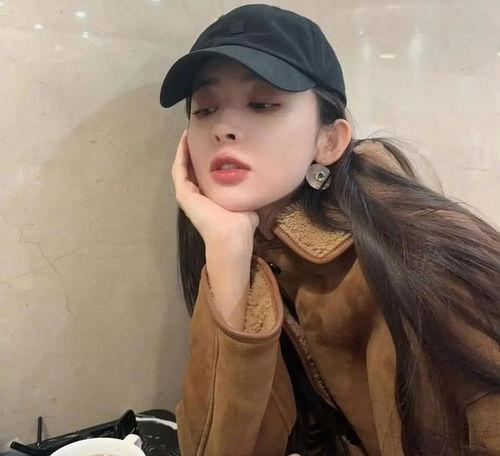 娱乐吃瓜头像女生可爱版